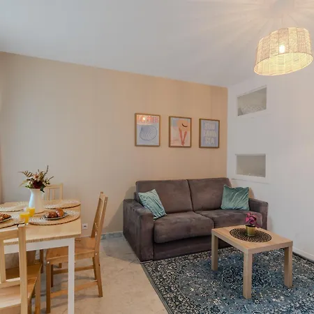 Apartment Magniolias - Calme Avec Piscine, Tennis & Jardin