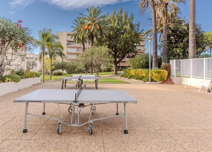 Magniolias - Calme Avec Piscine, Tennis & Jardin *