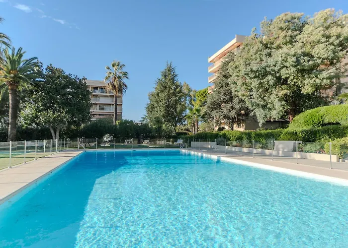 Appartement Magniolias - Résidence Calme Avec Piscine, Tennis&jardin