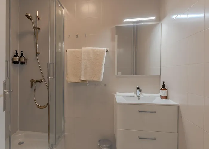 Magniolias - Calme Avec Piscine, Tennis & Jardin * Antibes