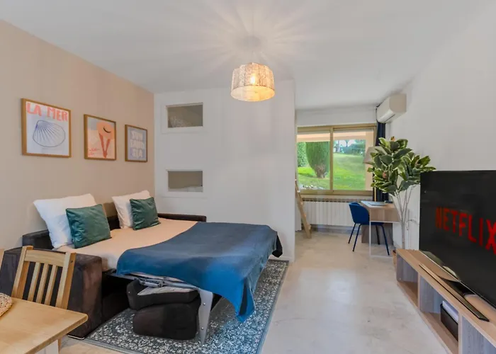 Apartment Magniolias - Calme Avec Piscine, Tennis & Jardin Antibes