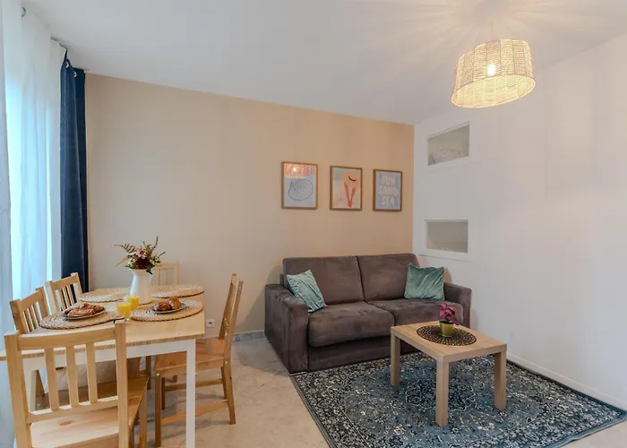 Apartment Magniolias - Calme Avec Piscine, Tennis & Jardin